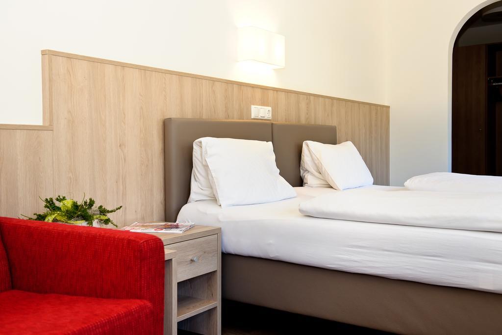 Gasthaus Bacher Hotel Sankt Johann im Pongau Habitación foto